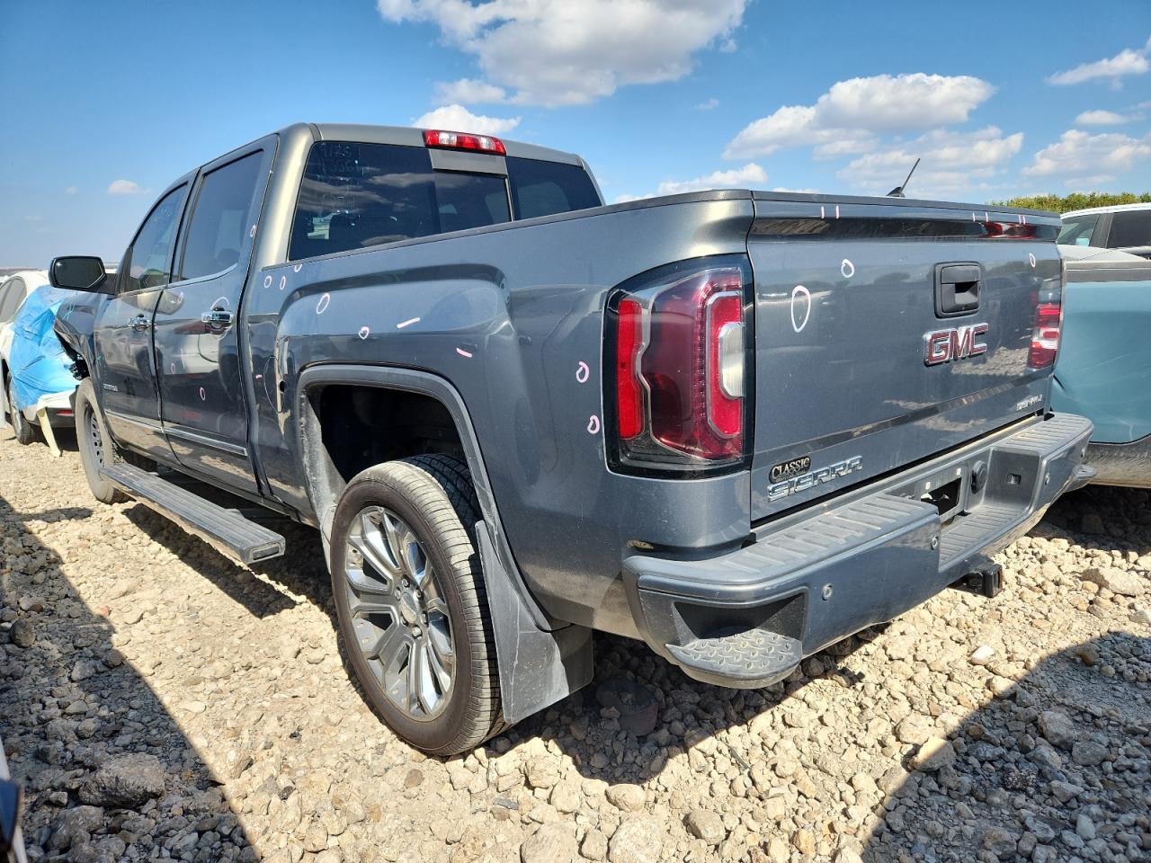 2018 GMC Sierra