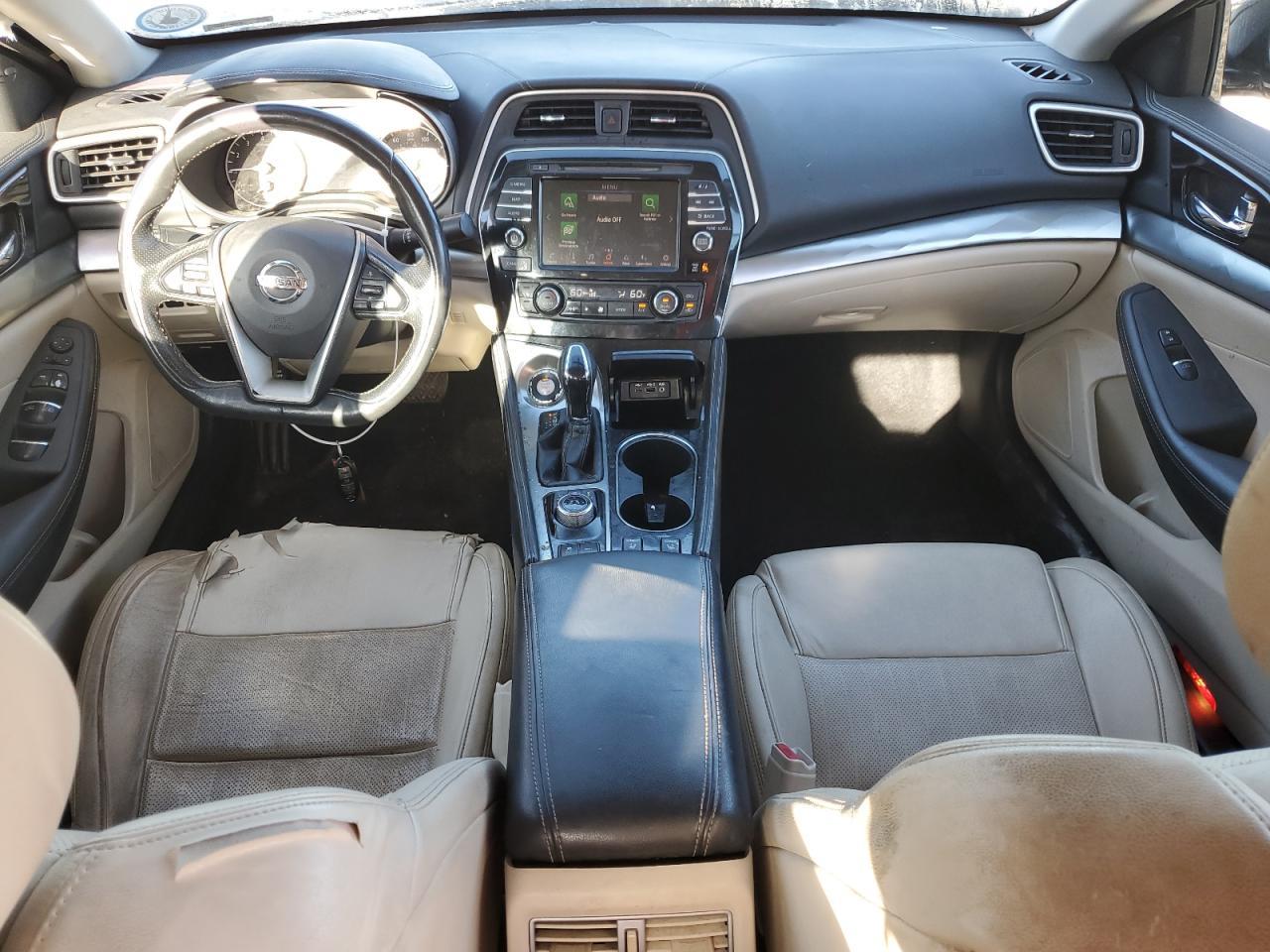 2019 NISSAN Maxima