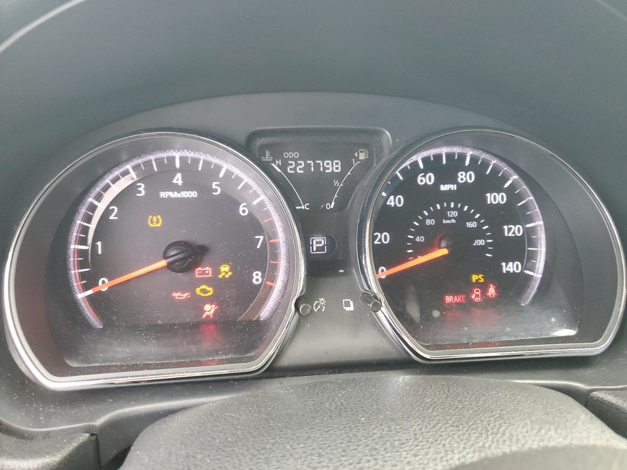 2016 NISSAN VERSA