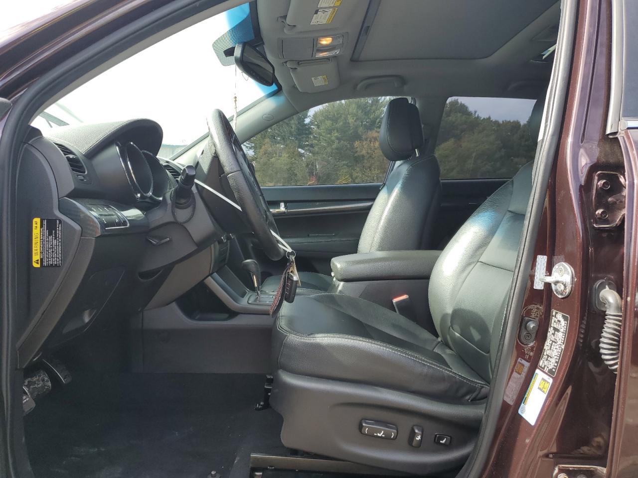 2011 KIA SORENTO