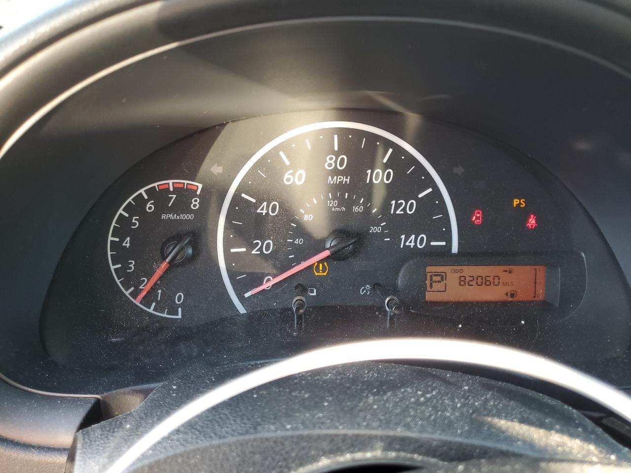 2015 NISSAN VERSA