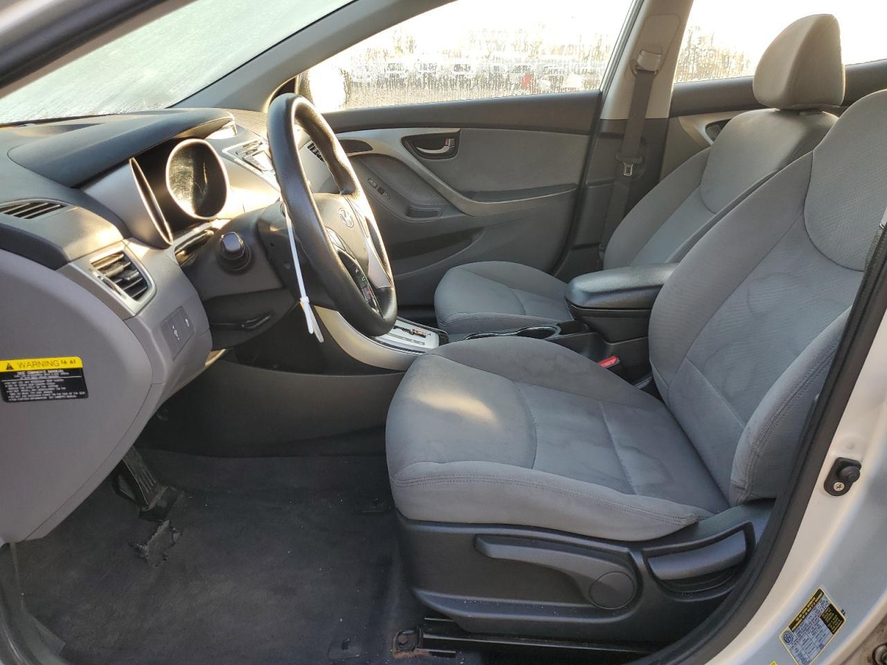 2011 HYUNDAI ELANTRA