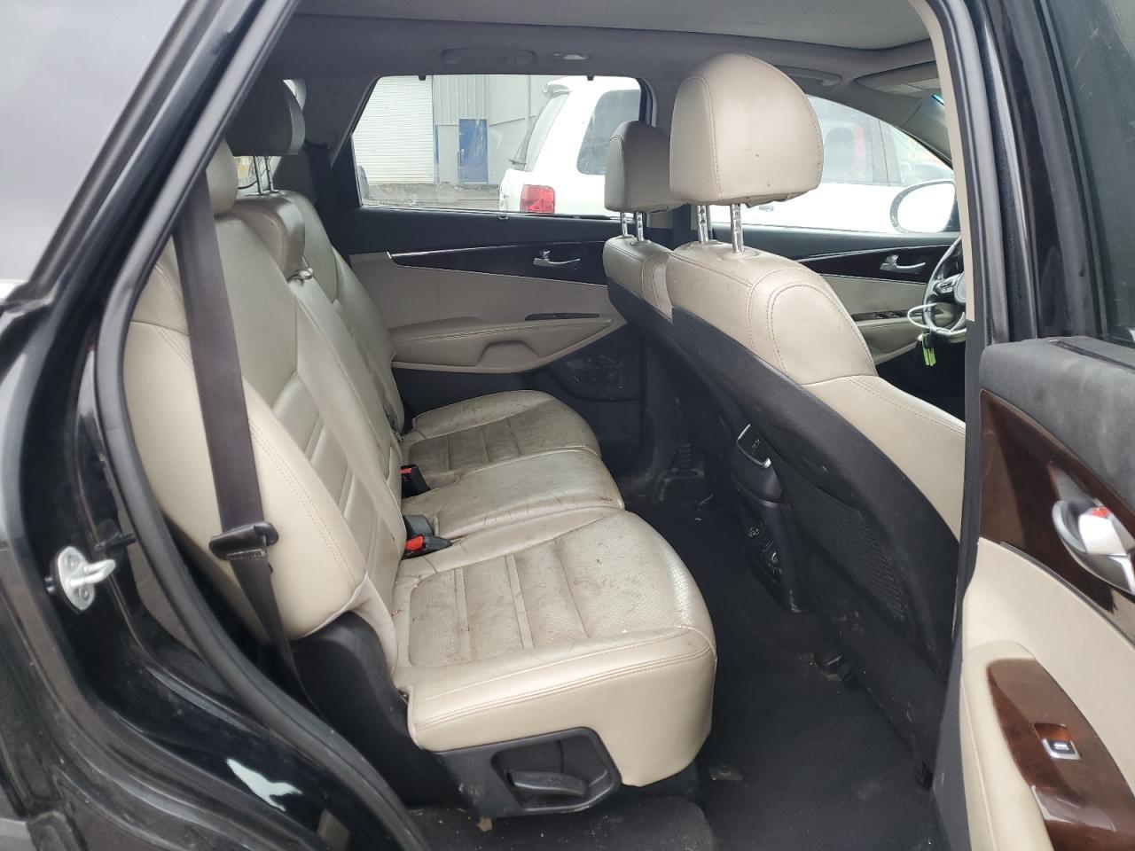 2018 KIA SORENTO