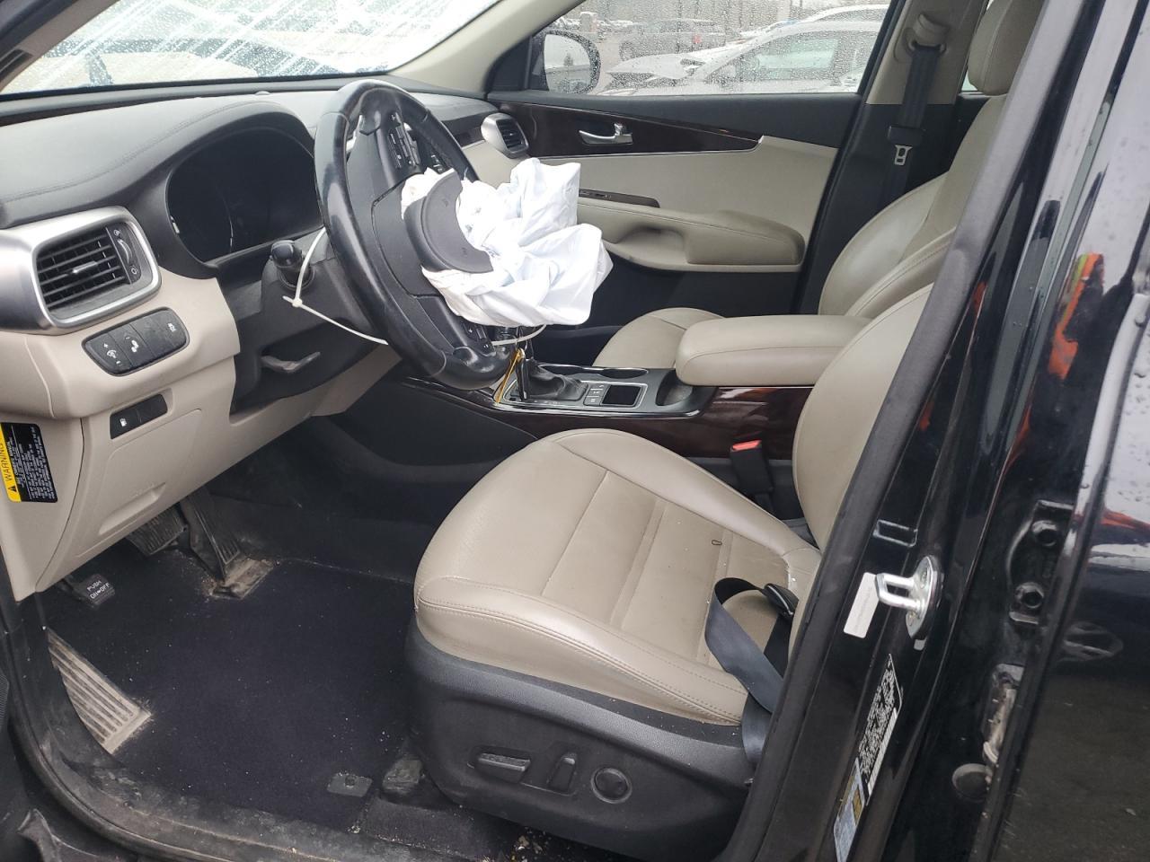 2017 KIA SORENTO