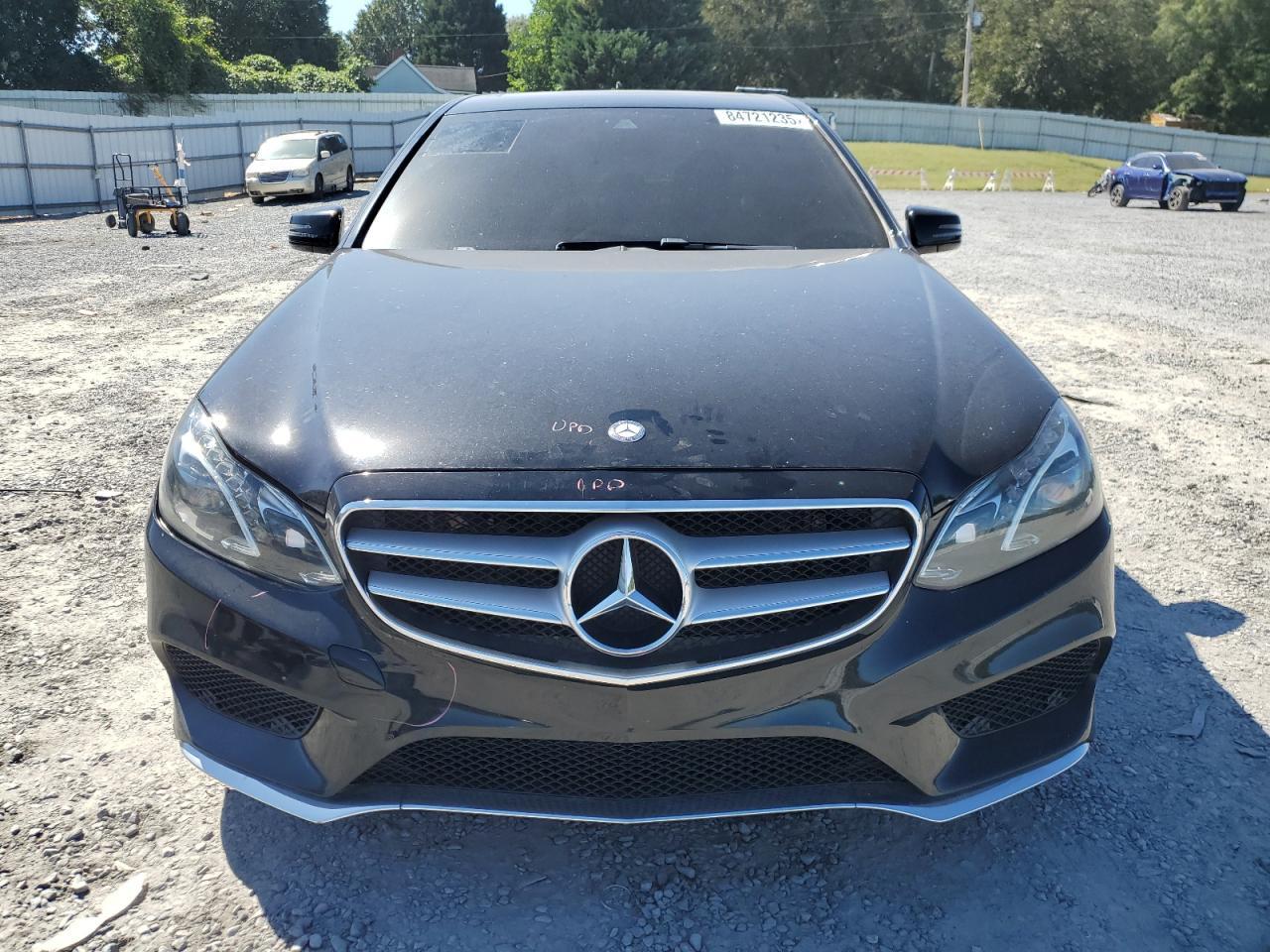 2016 MERCEDES-BENZ E-Class