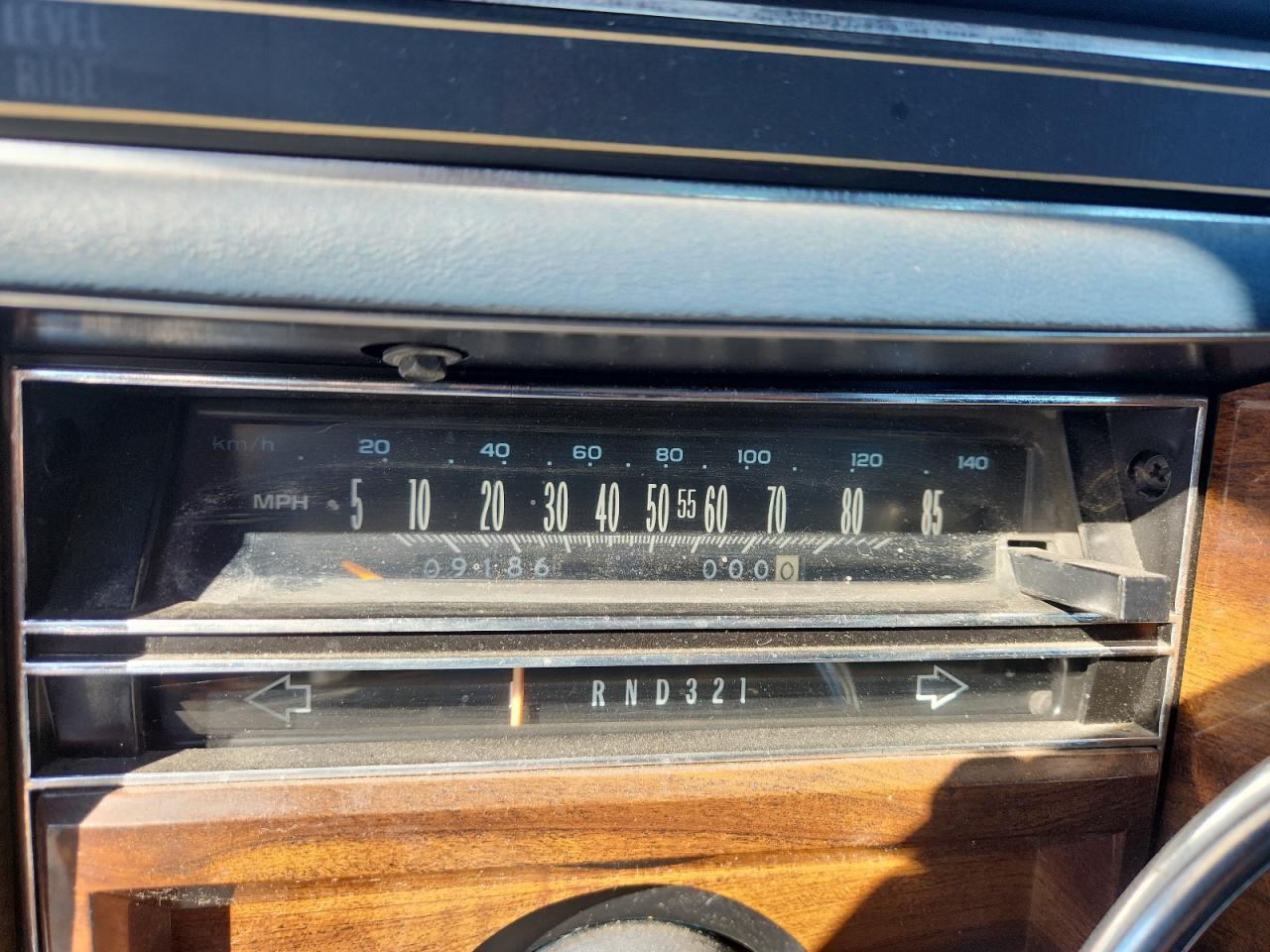 1989 CADILLAC Brougham