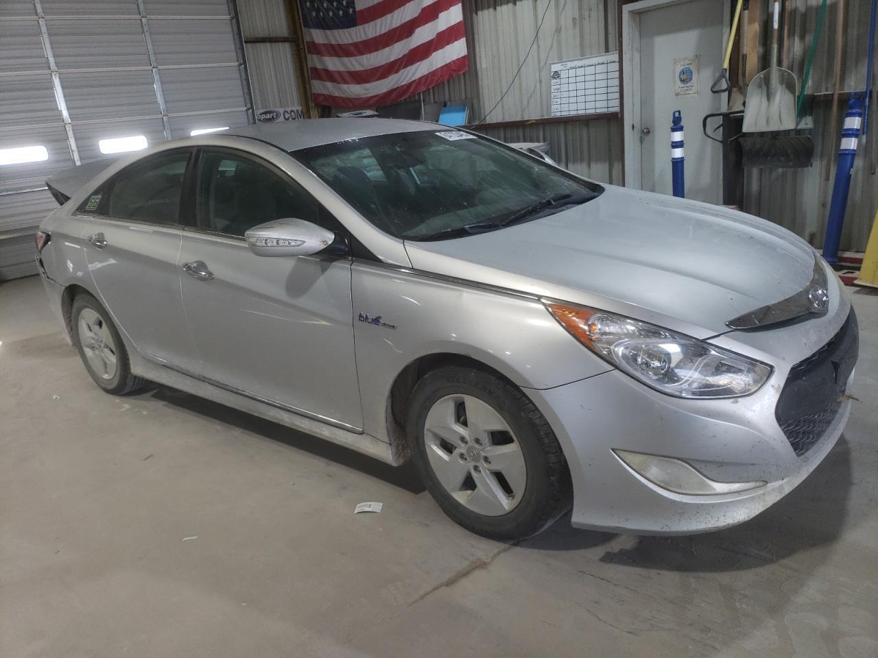 2012 HYUNDAI SONATA