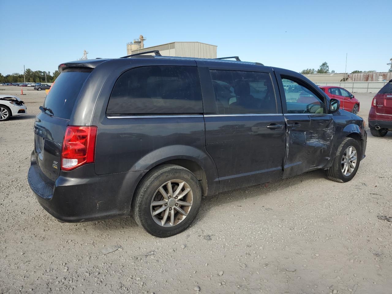 2018 DODGE GRAND CARAVAN