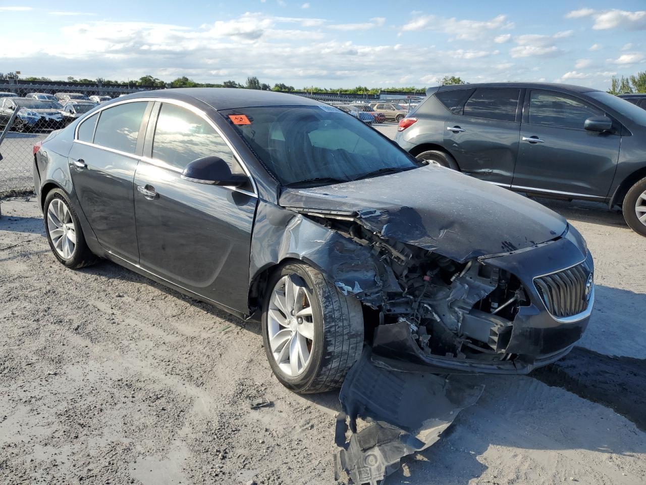 2014 BUICK Regal