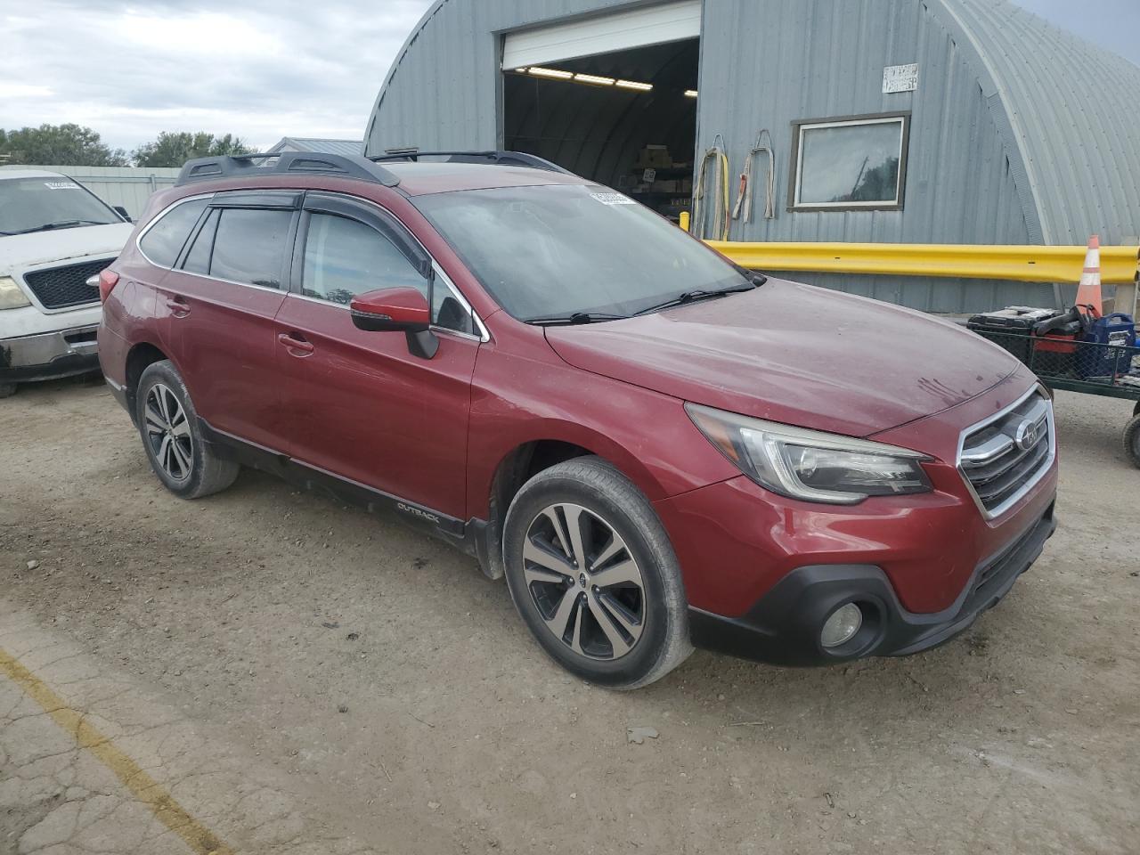 2019 SUBARU Outback