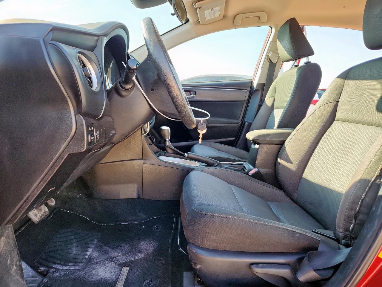 2017 TOYOTA COROLLA