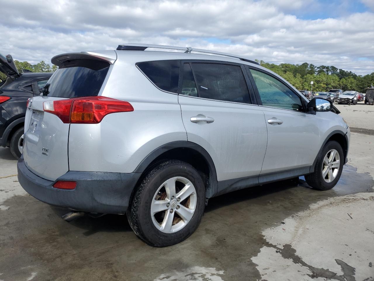 2013 TOYOTA RAV4