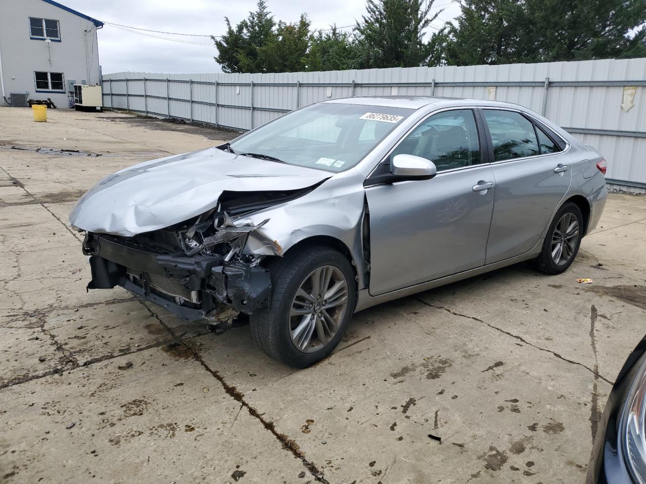 2017 TOYOTA CAMRY