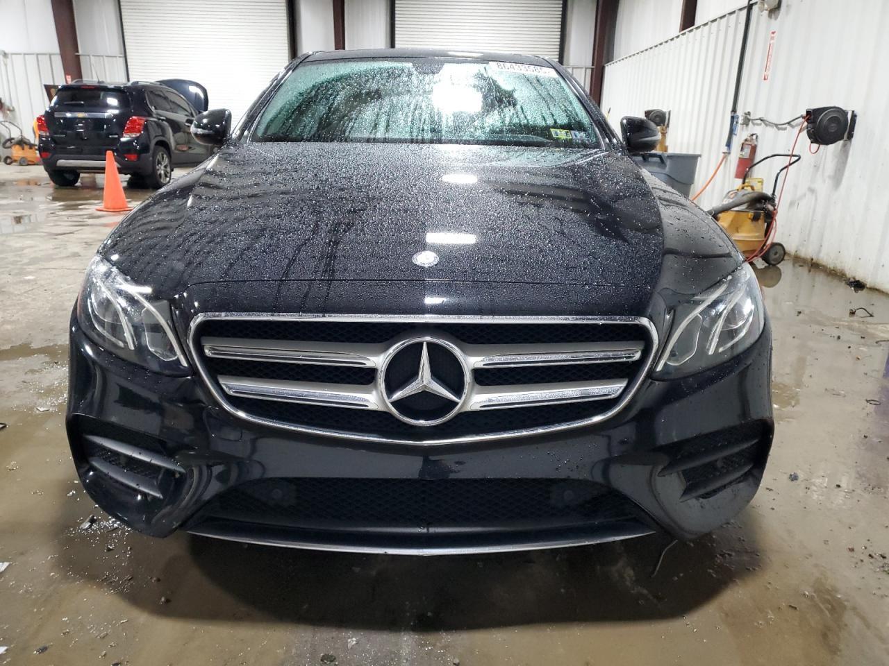 2017 MERCEDES-BENZ E-Class