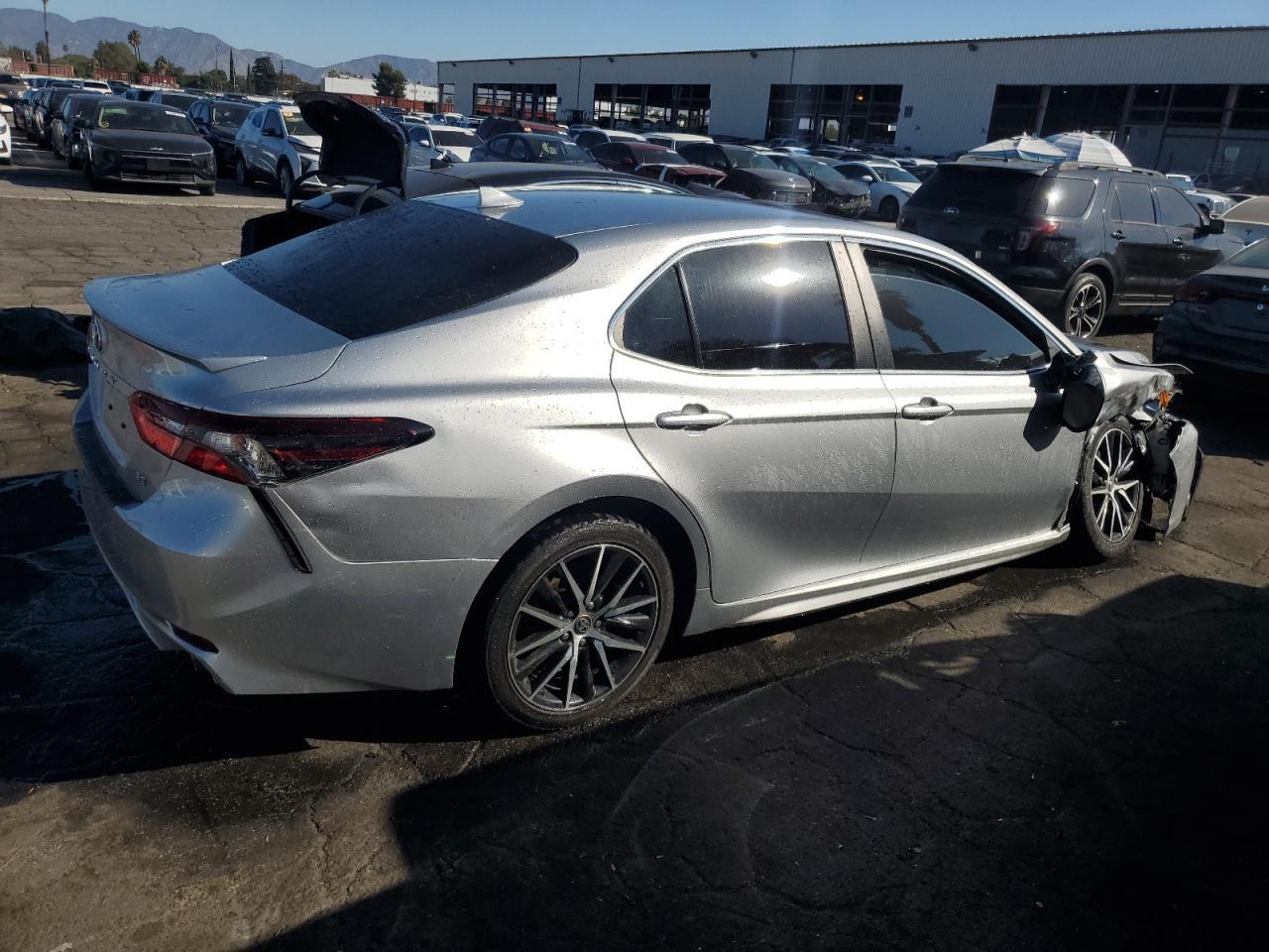 2021 TOYOTA CAMRY