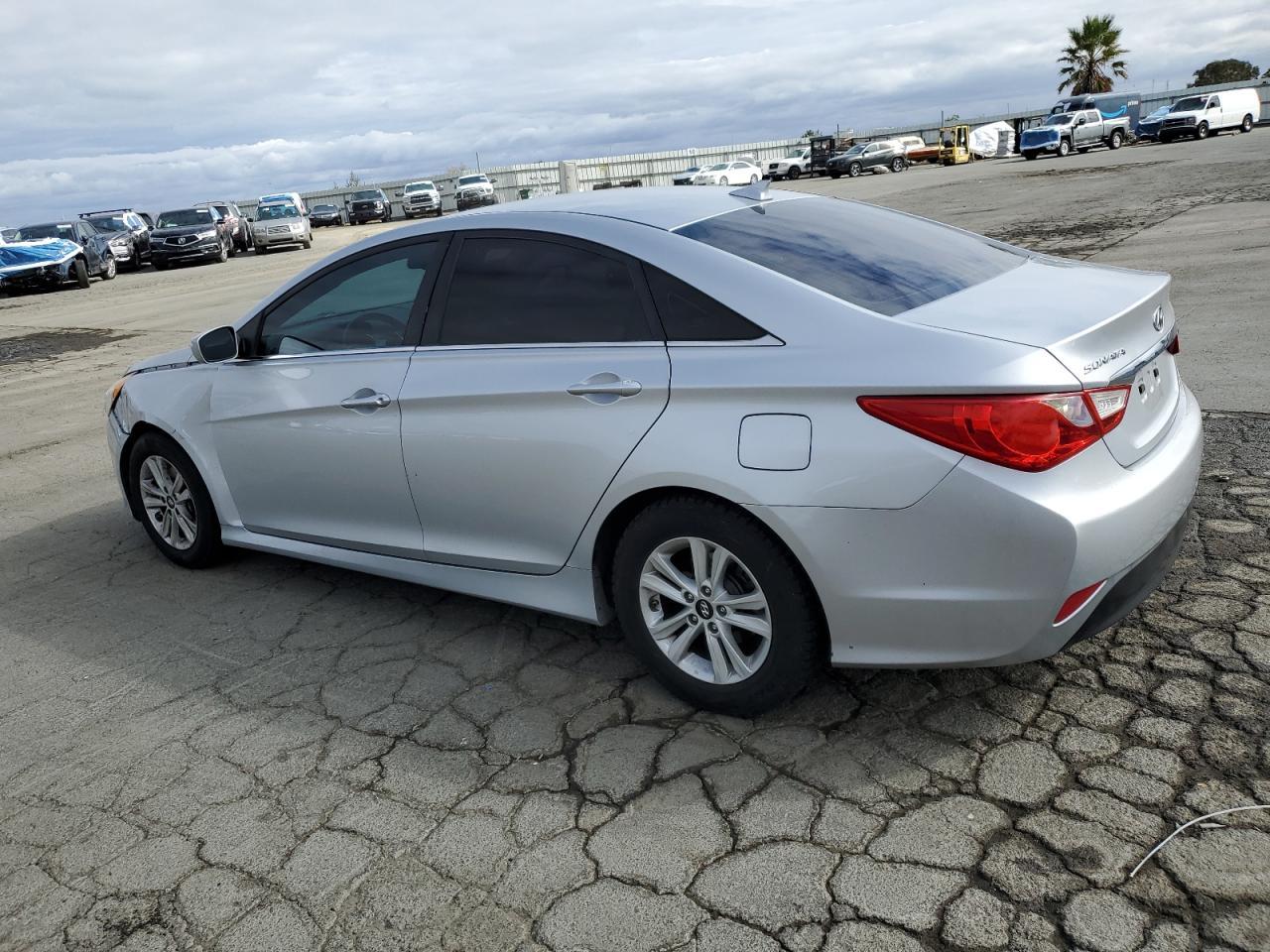 2014 HYUNDAI SONATA
