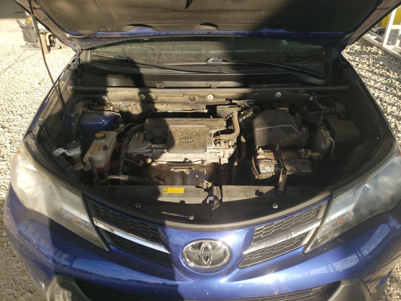 2015 TOYOTA RAV4
