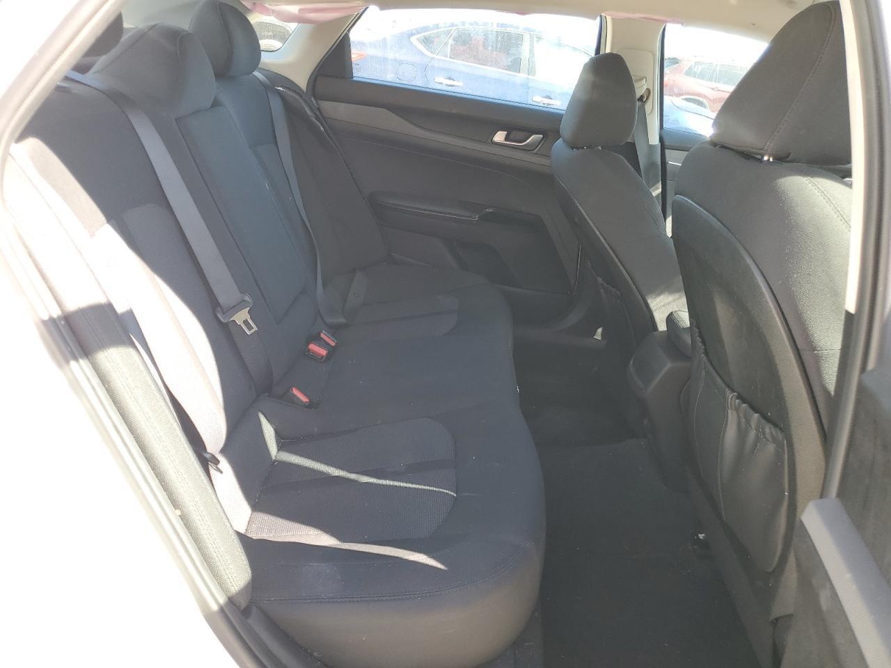 2023 KIA K5