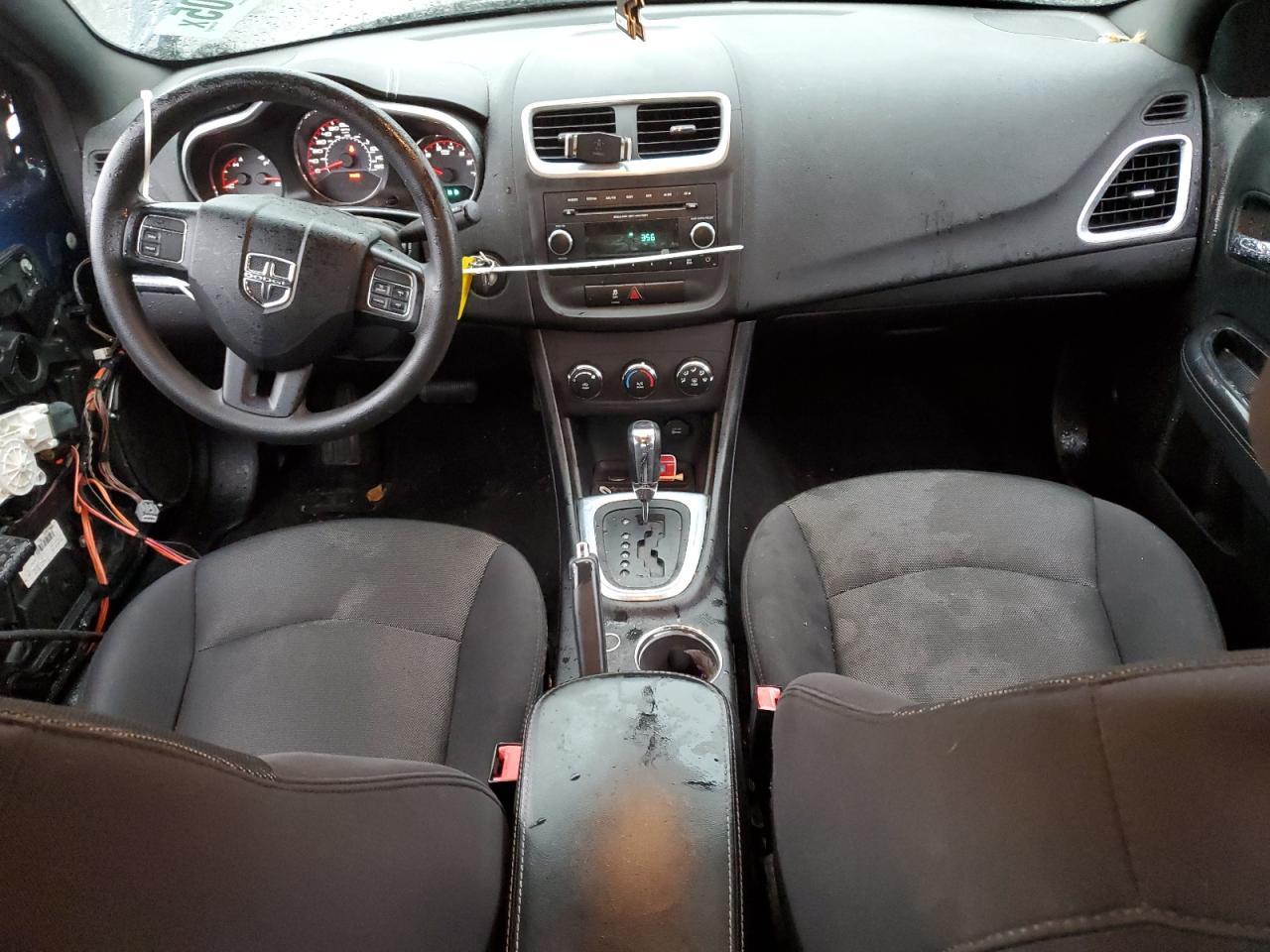 2013 DODGE Avenger