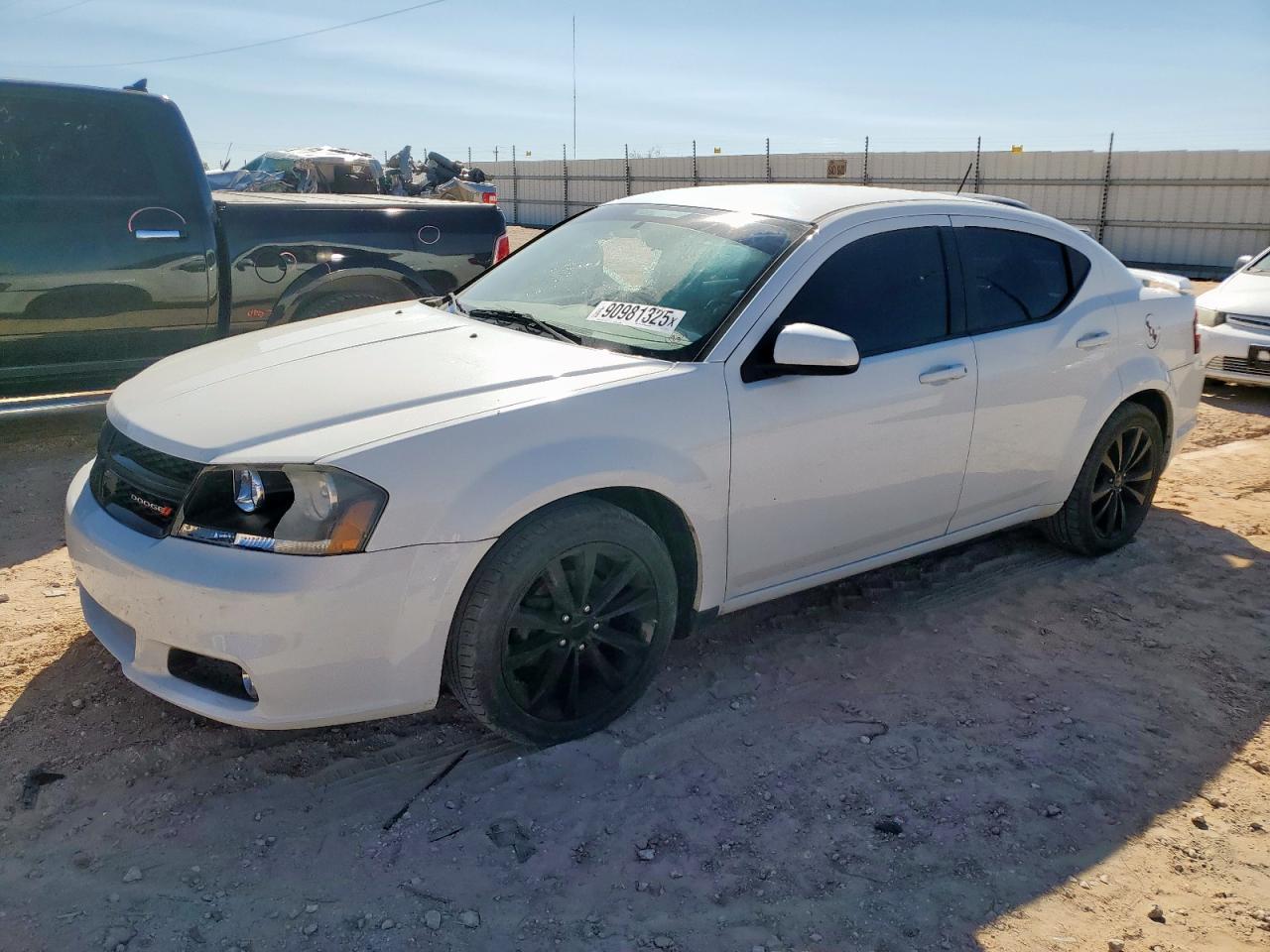 2013 DODGE Avenger