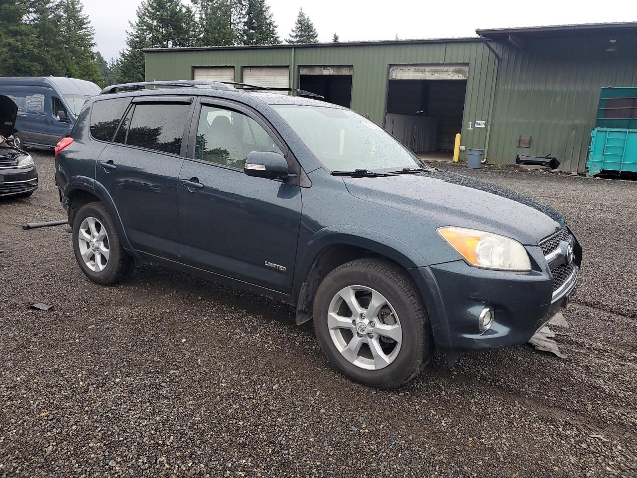 2012 TOYOTA RAV4