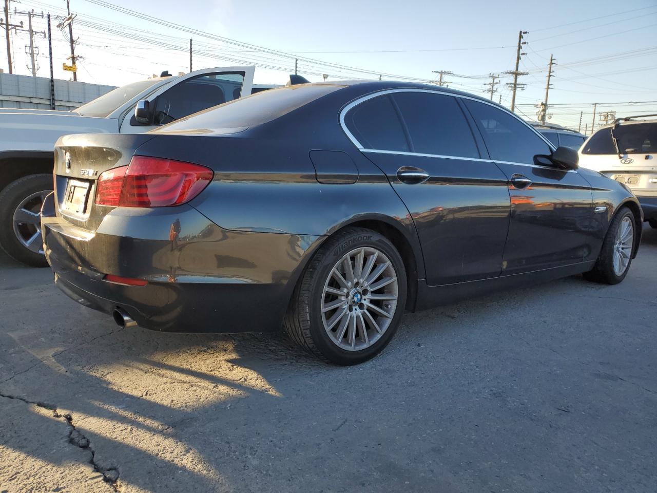 2011 BMW 5 series