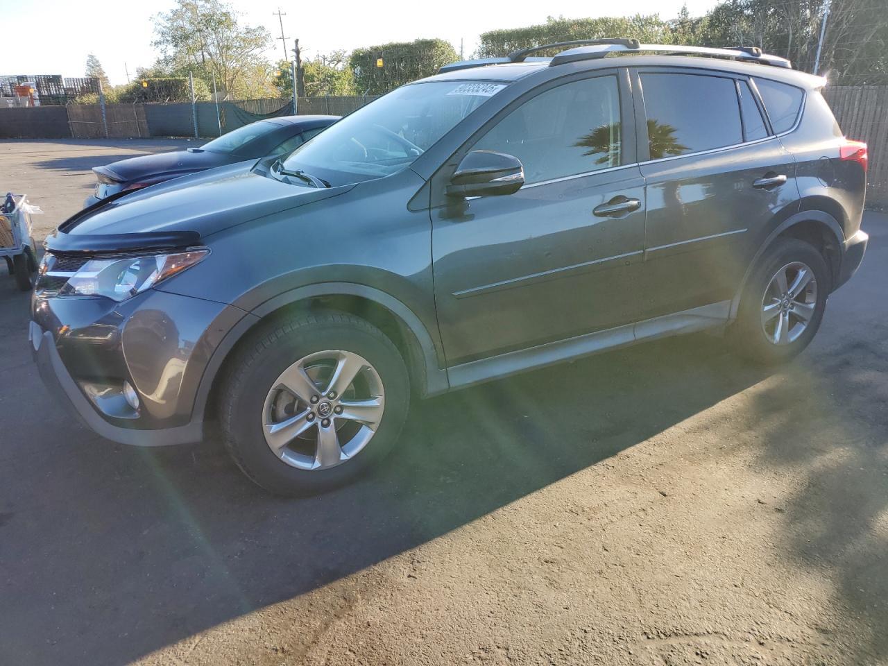 2015 TOYOTA RAV4