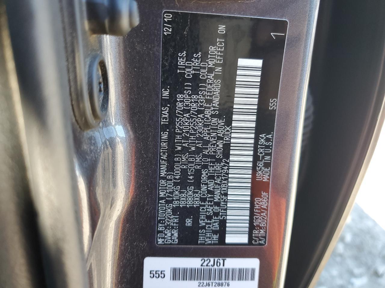 2011 TOYOTA TUNDRA
