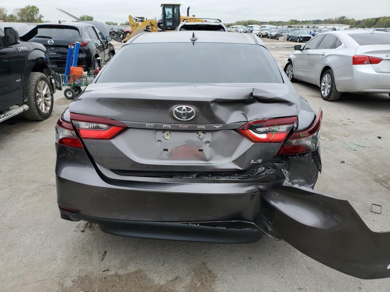 2022 TOYOTA CAMRY