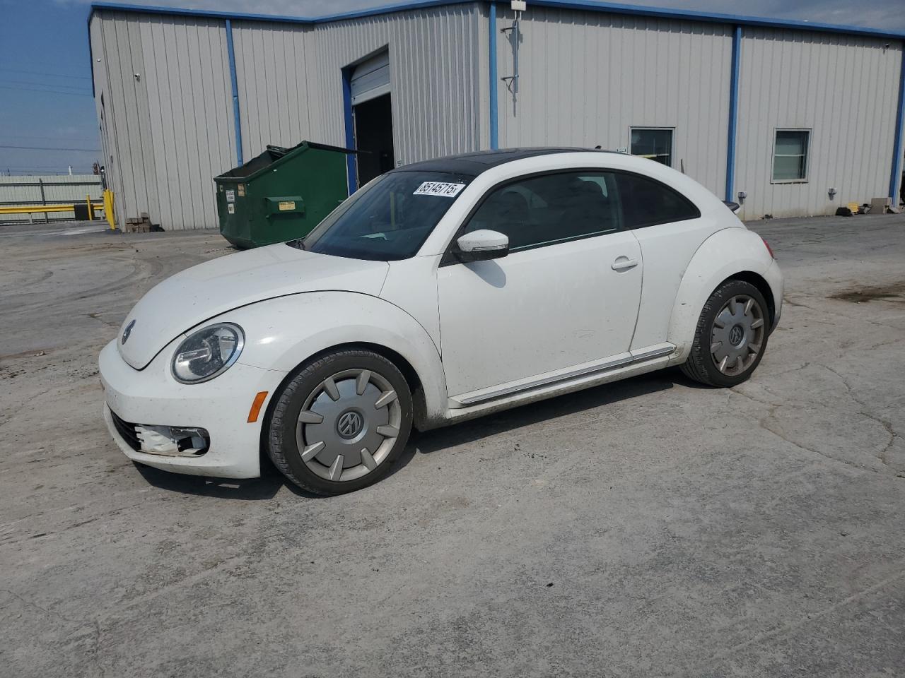 2016 VOLKSWAGEN Beetle