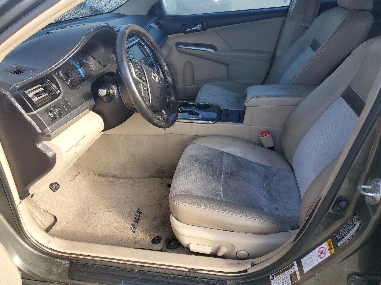 2014 TOYOTA CAMRY