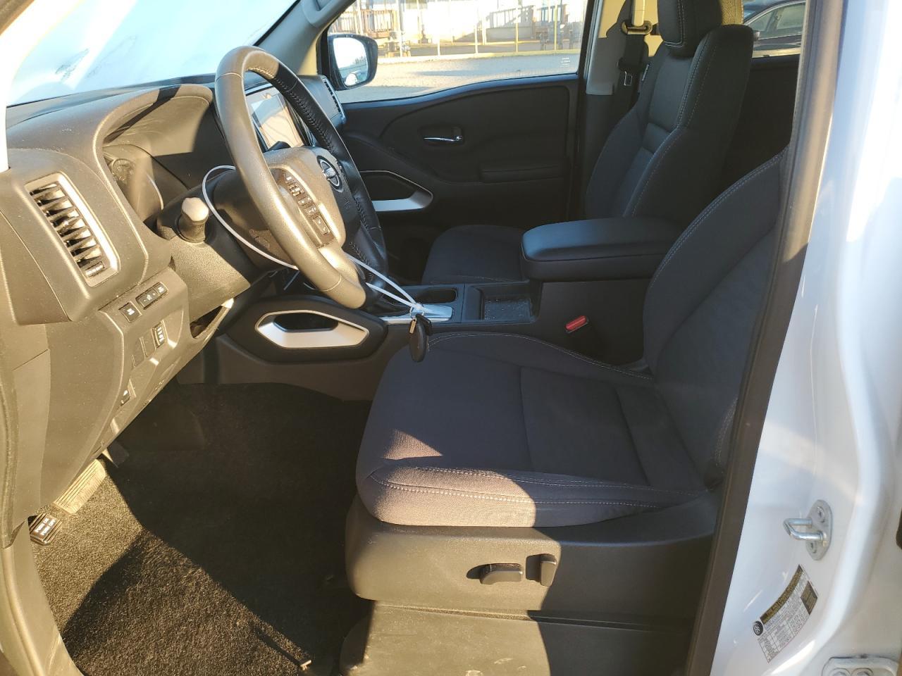 2023 NISSAN Frontier