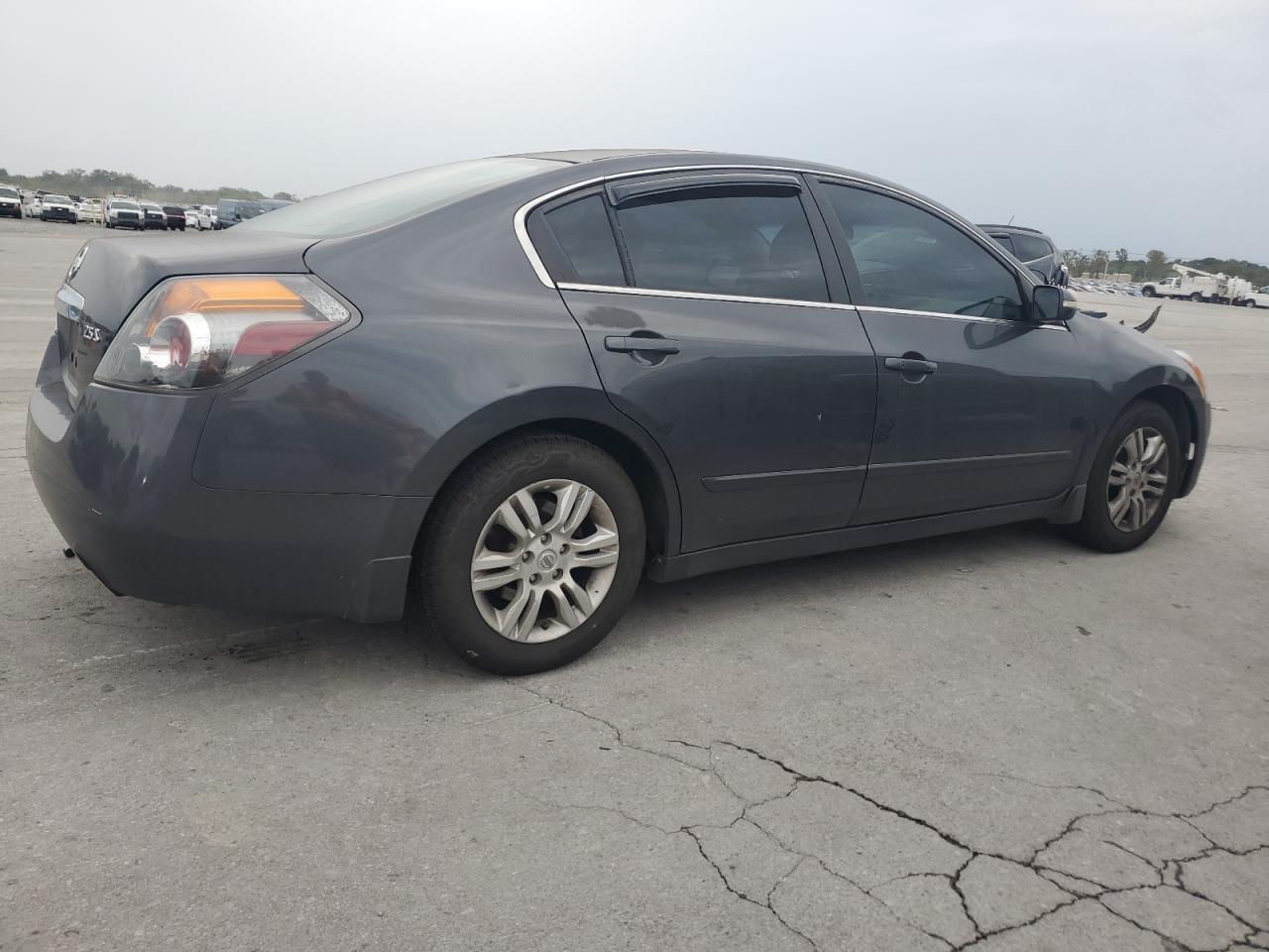 2010 NISSAN ALTIMA
