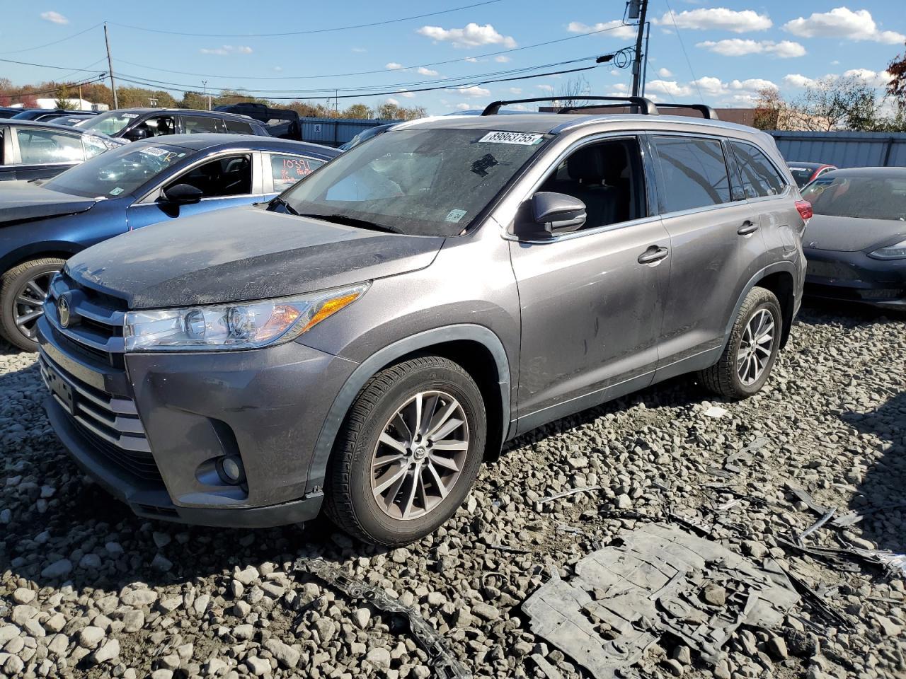 2019 TOYOTA HIGHLANDER