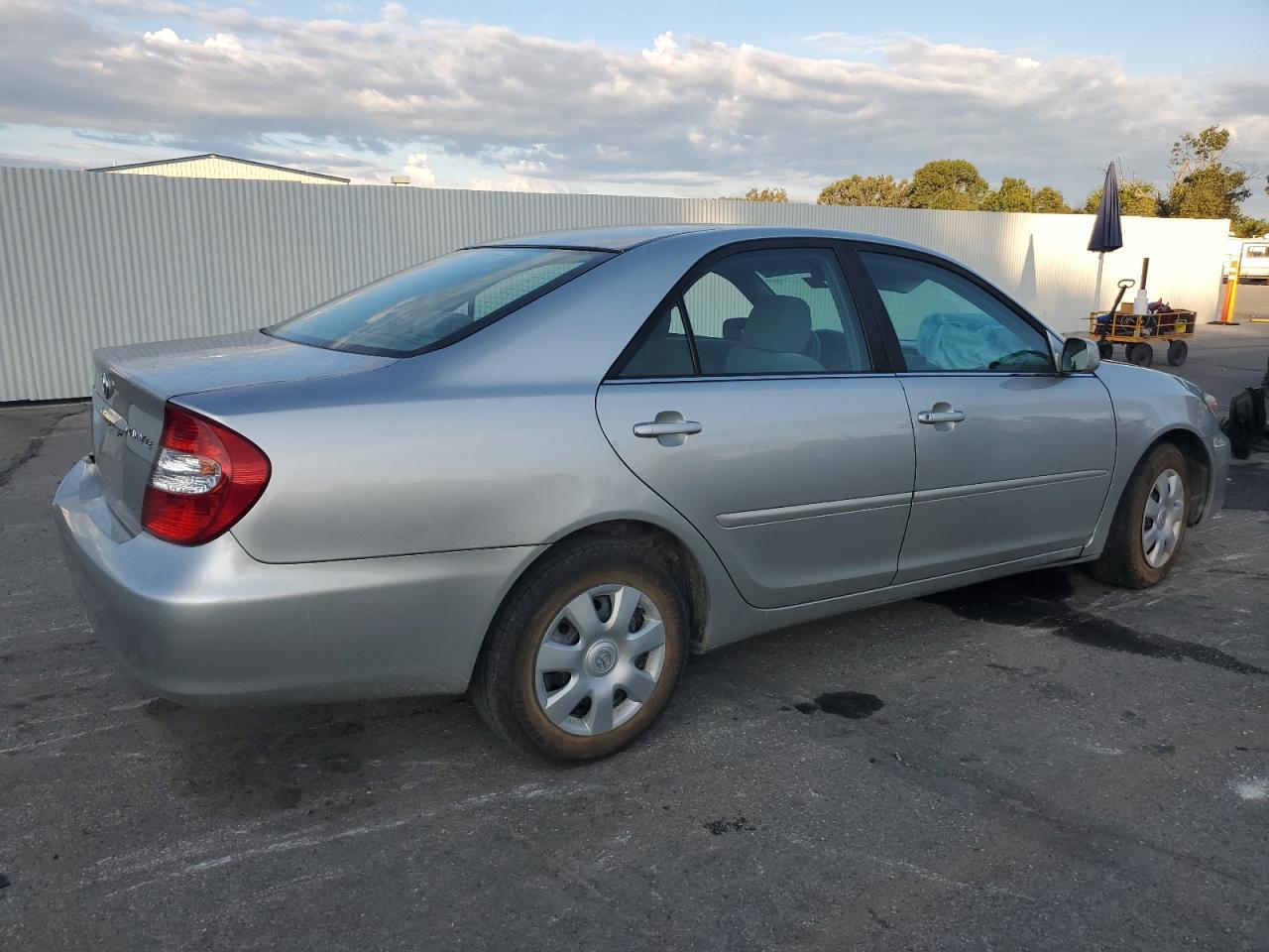 2003 TOYOTA CAMRY