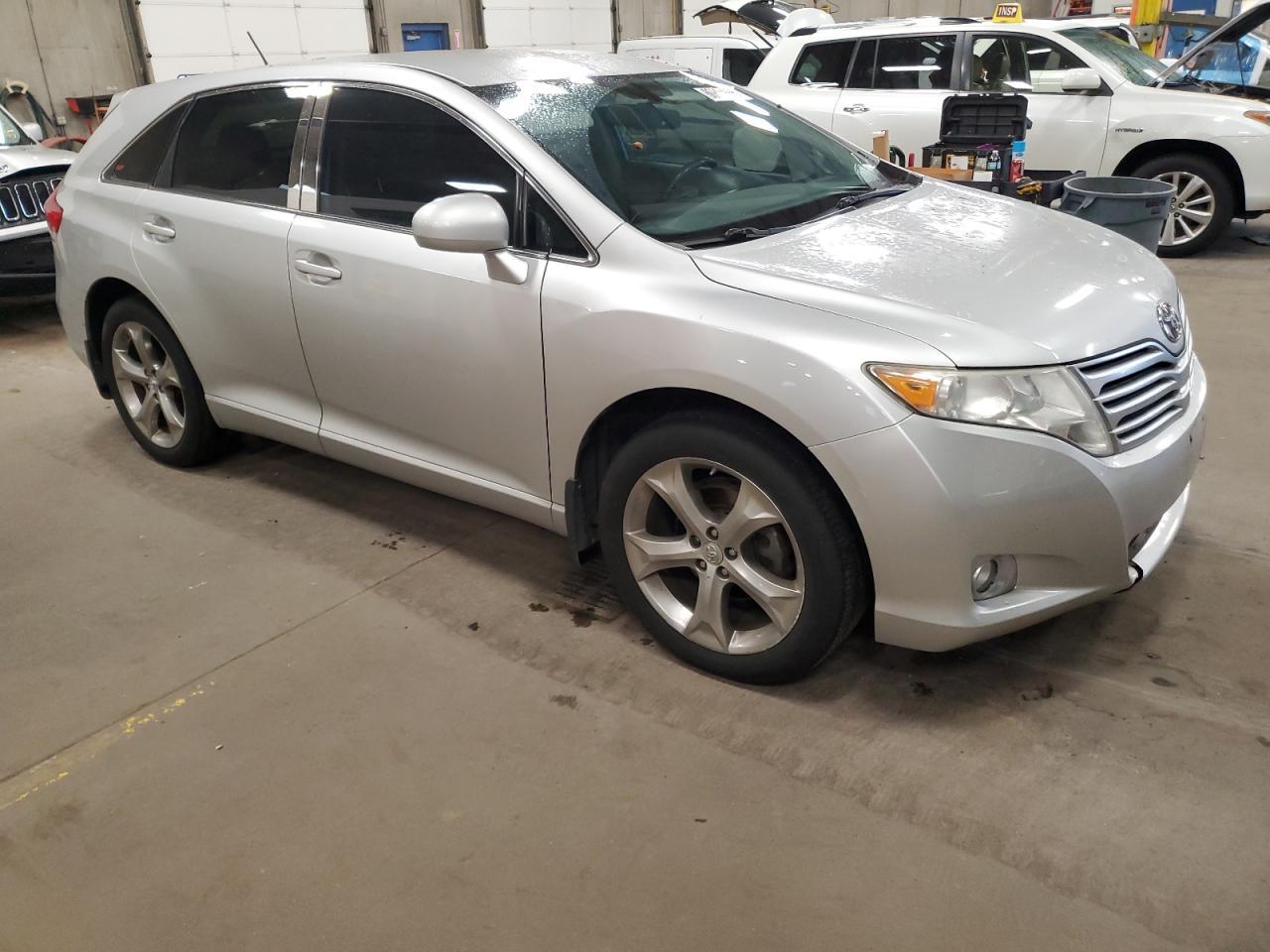 2011 TOYOTA VENZA