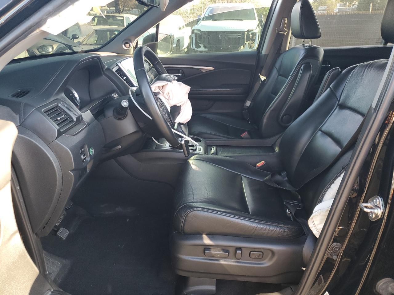 2016 HONDA PILOT