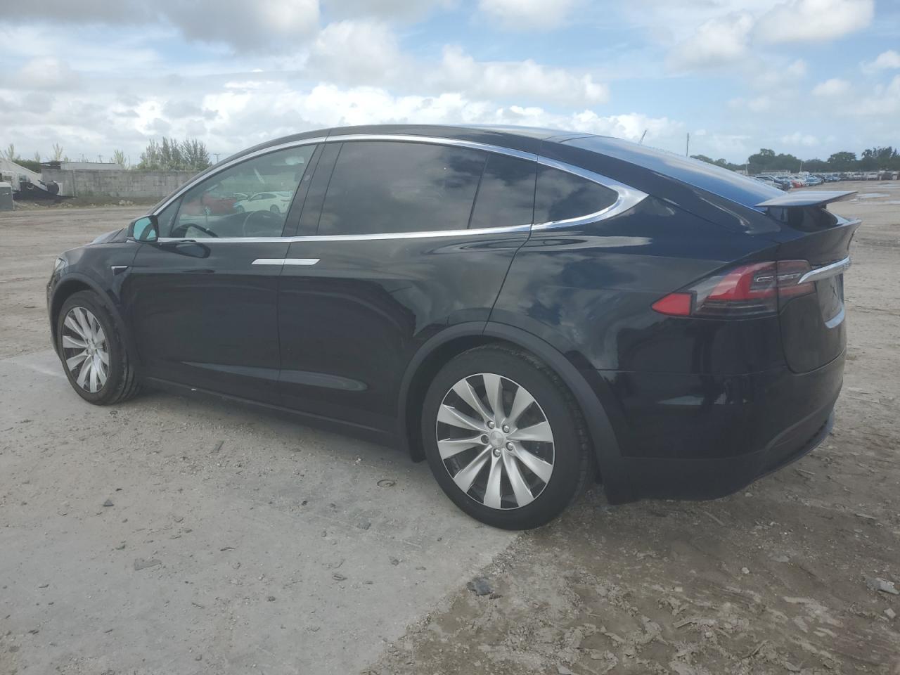 2020 TESLA MODEL X