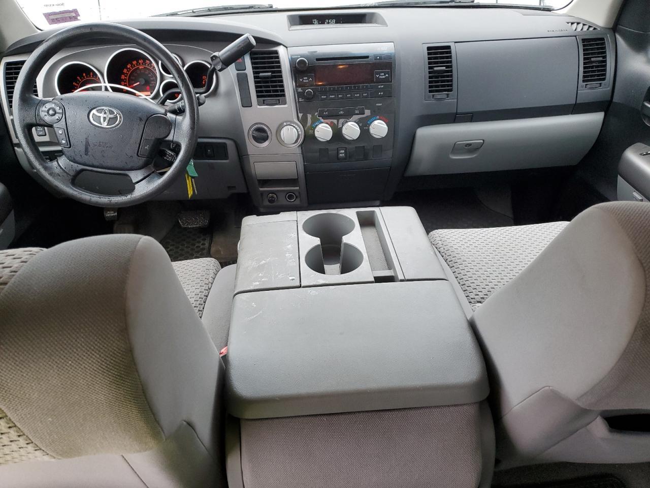 2010 TOYOTA TUNDRA