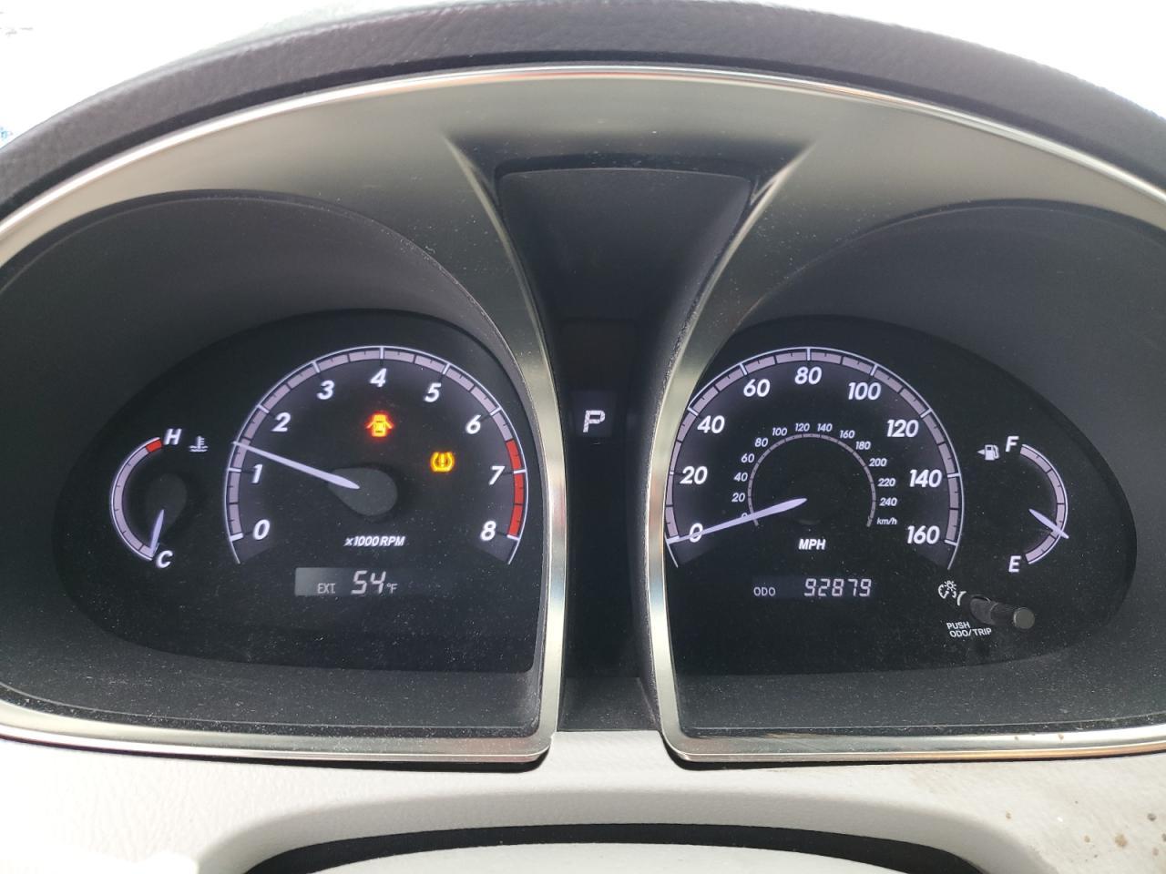 2011 TOYOTA Avalon