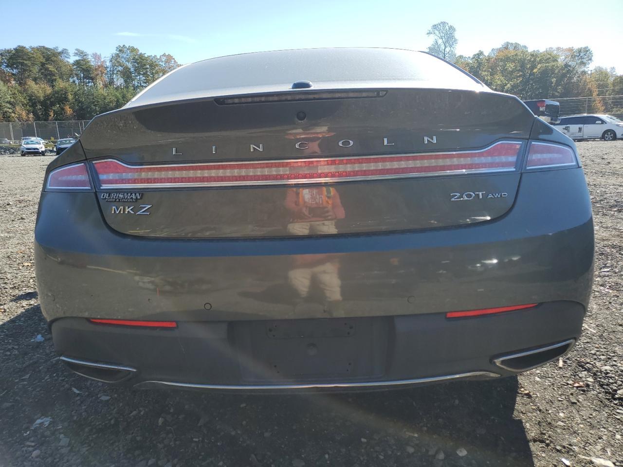 2017 LINCOLN MKZ