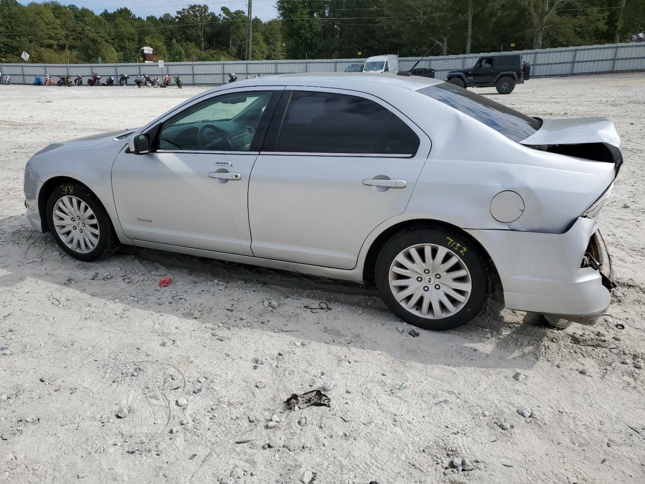 2010 FORD FUSION