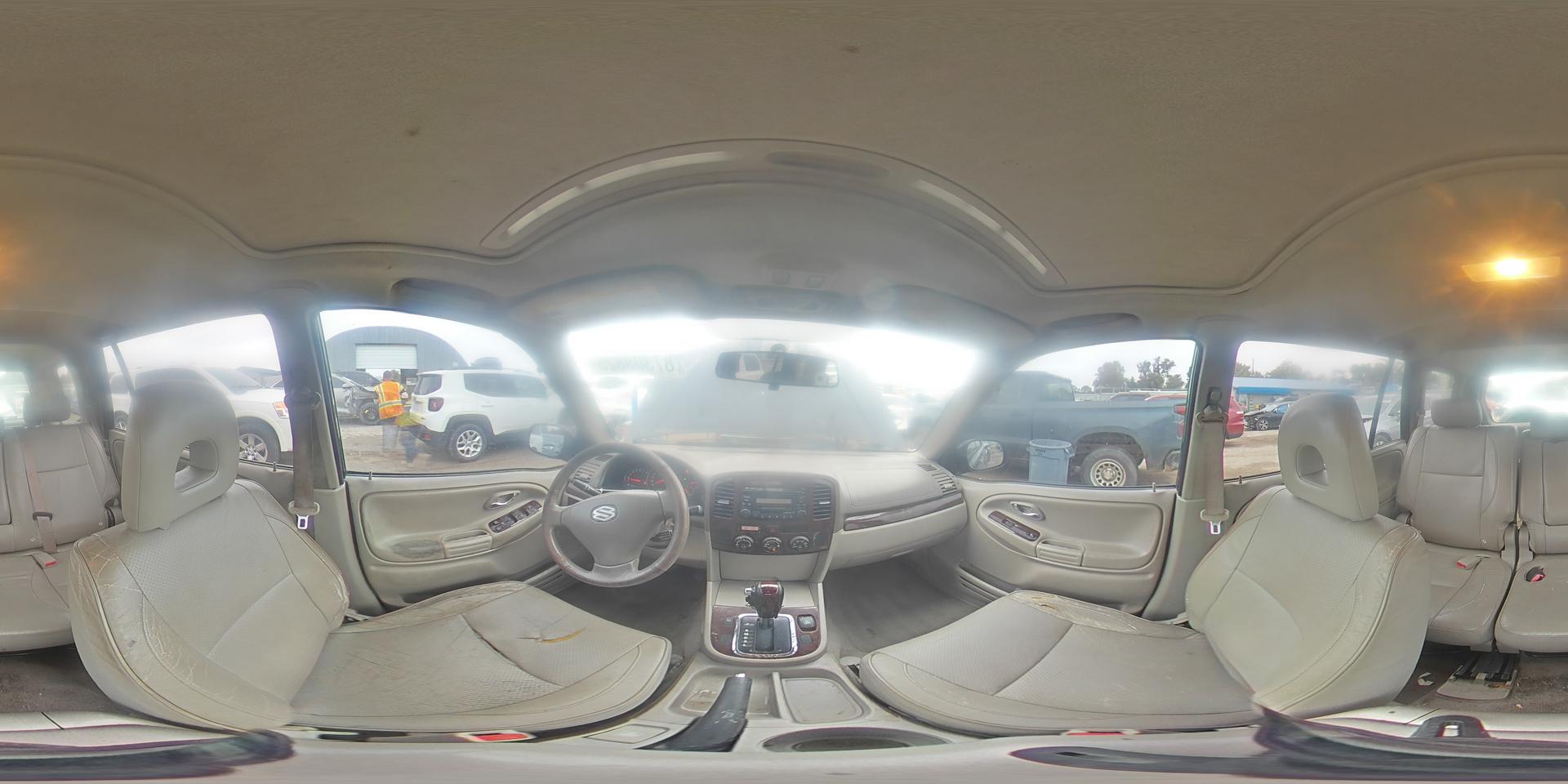 2004 SUZUKI Xl-7