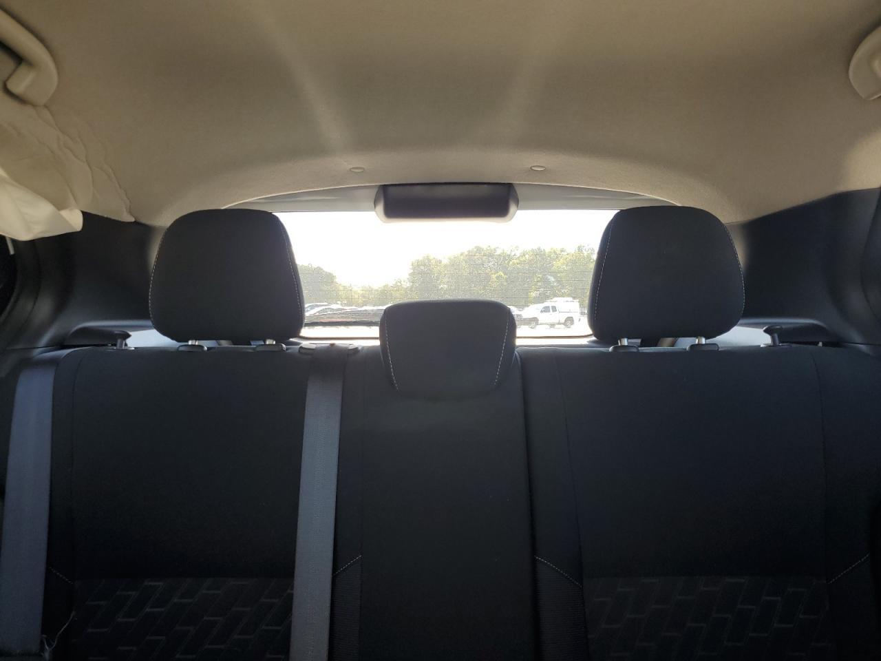 2023 NISSAN KICKS