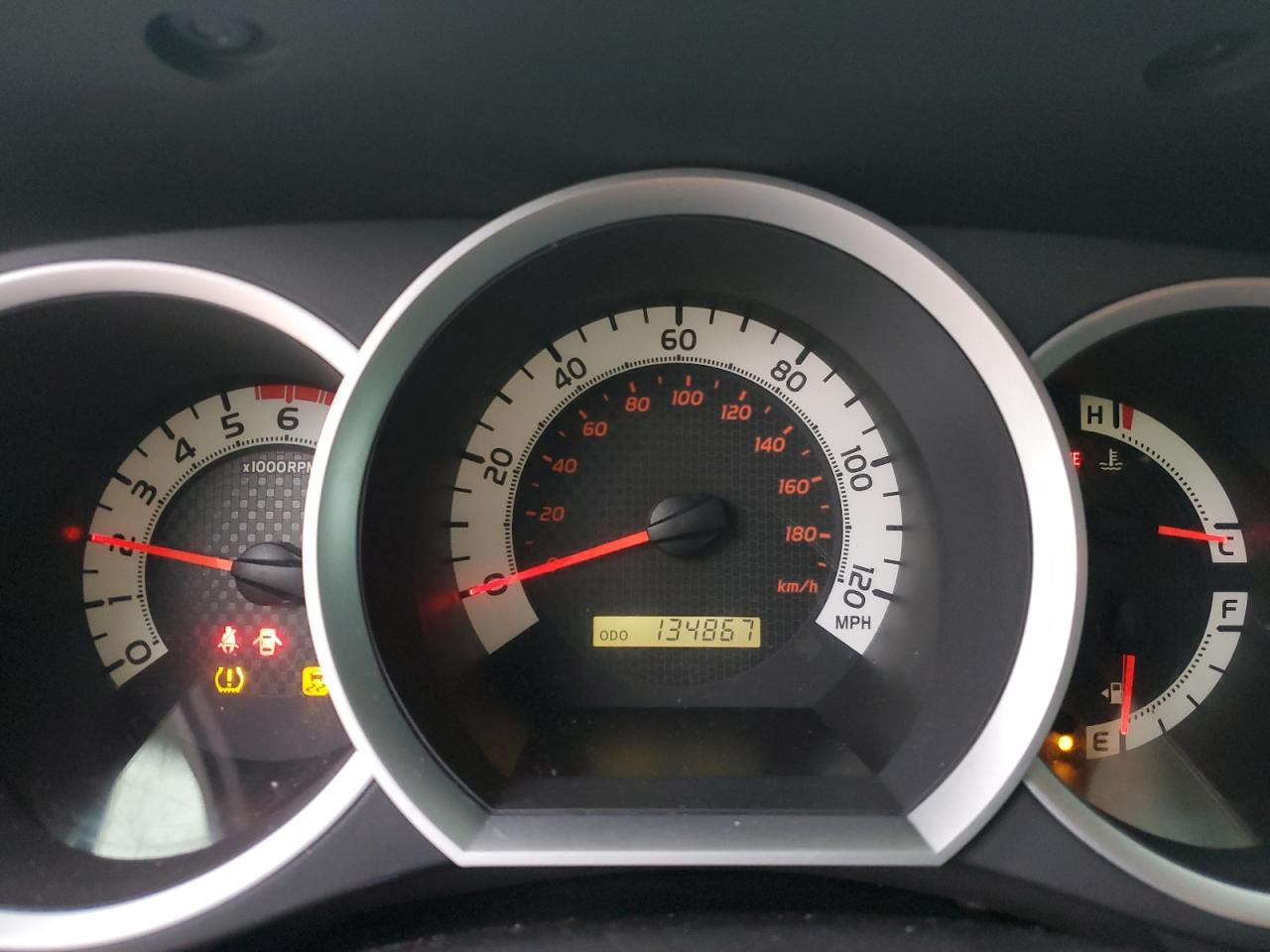 2012 TOYOTA TACOMA
