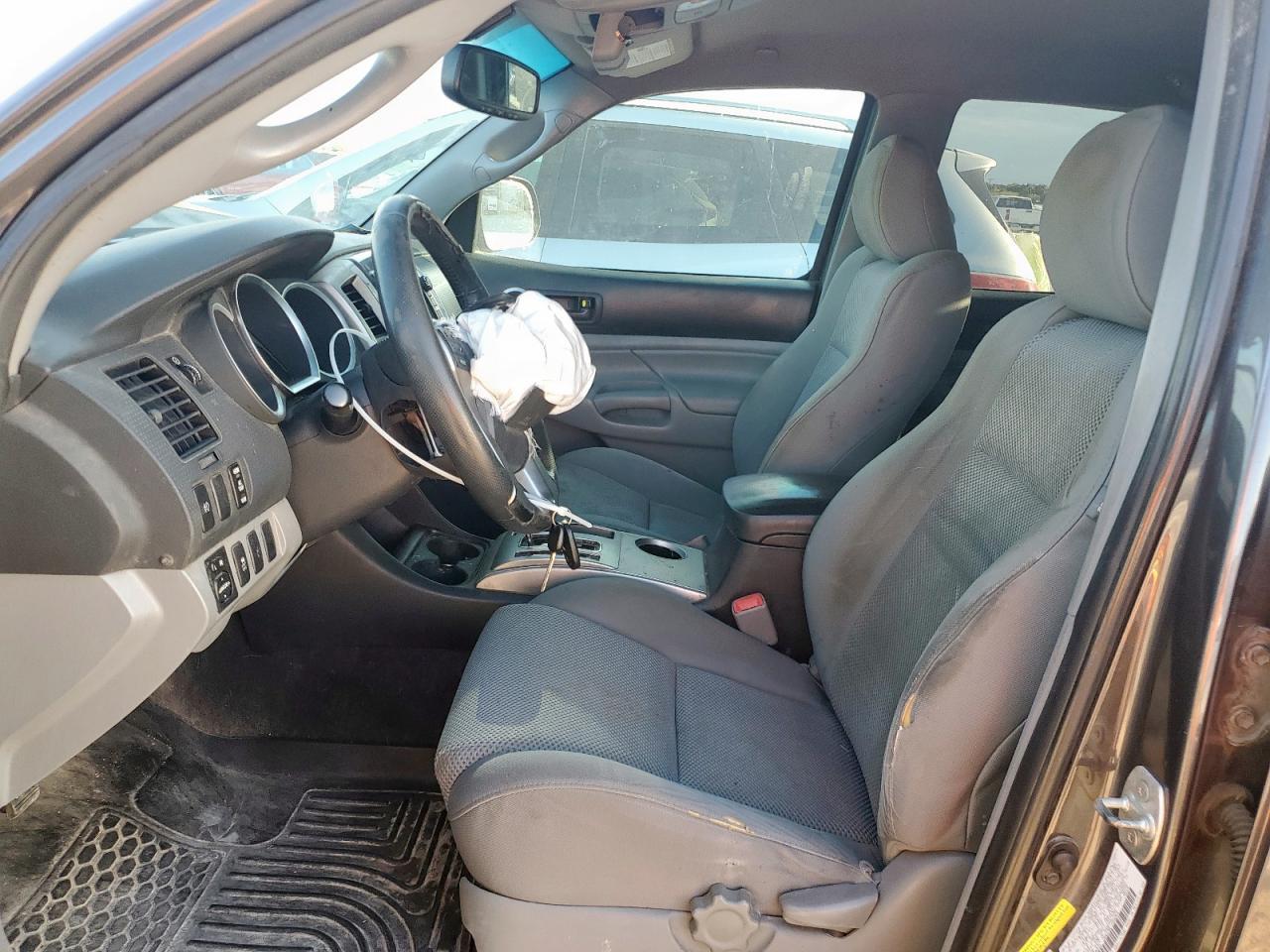 2012 TOYOTA TACOMA