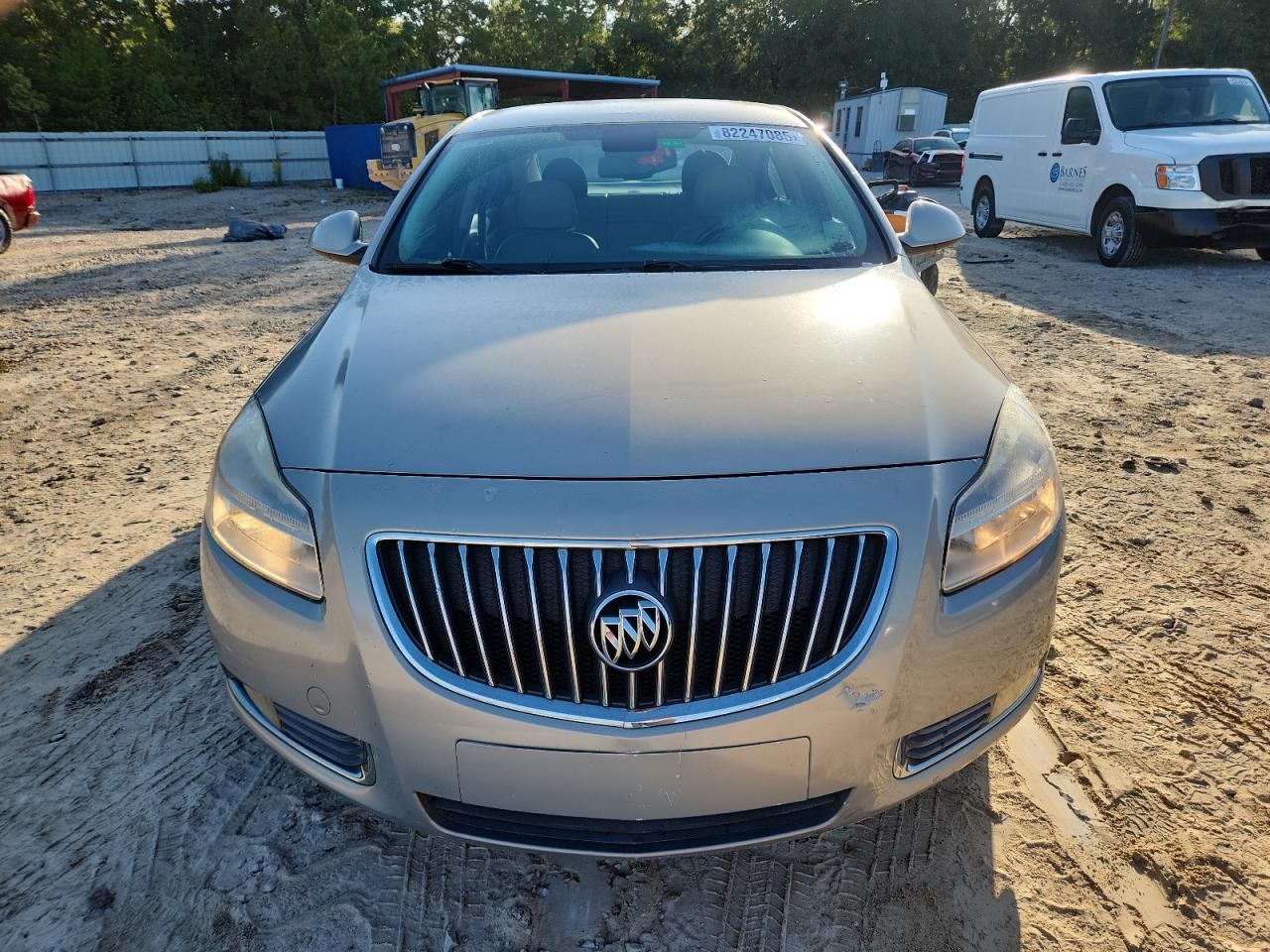 2011 BUICK Regal