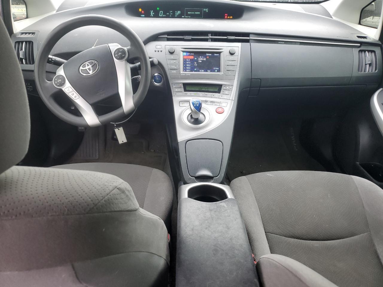2013 TOYOTA PRIUS