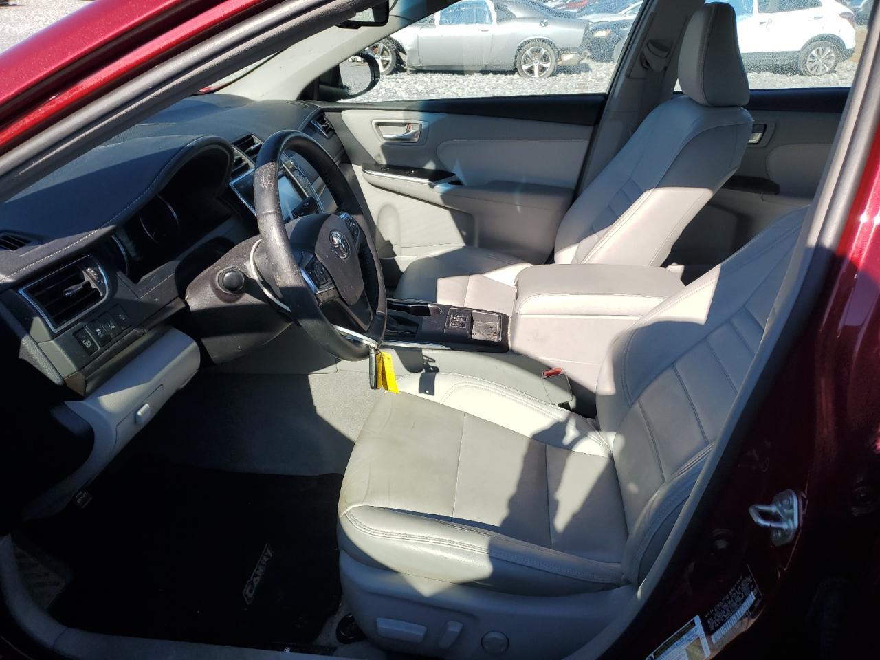 2017 TOYOTA CAMRY