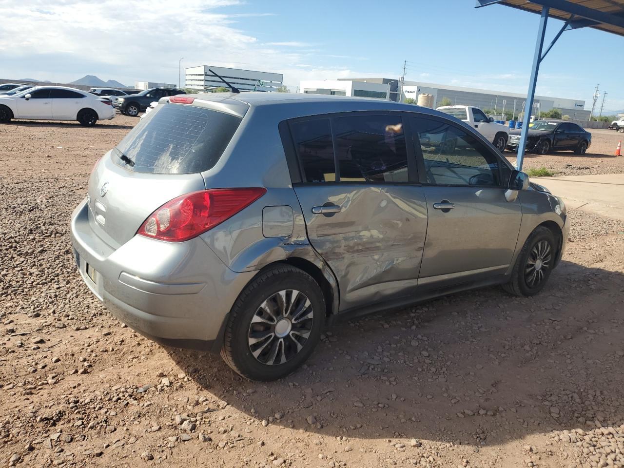 2012 NISSAN VERSA